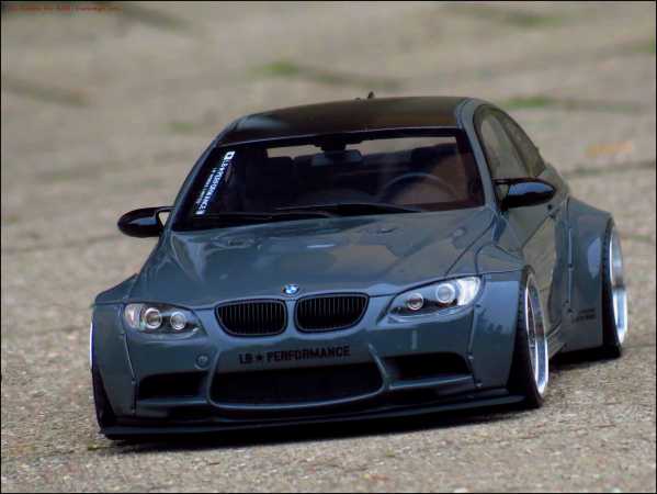 1:18 BMW E92 M3 Liberty Walk Breitbau Edition